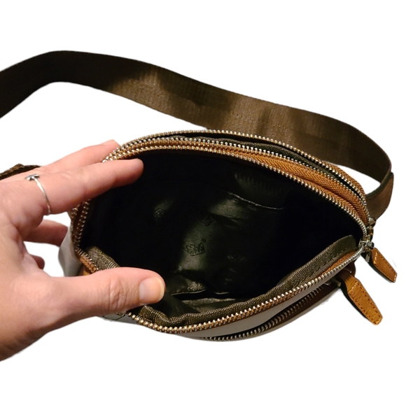 CORAL DAISY Cream & Brown Fanny Pack Bag NWT - Picture 5 of 7